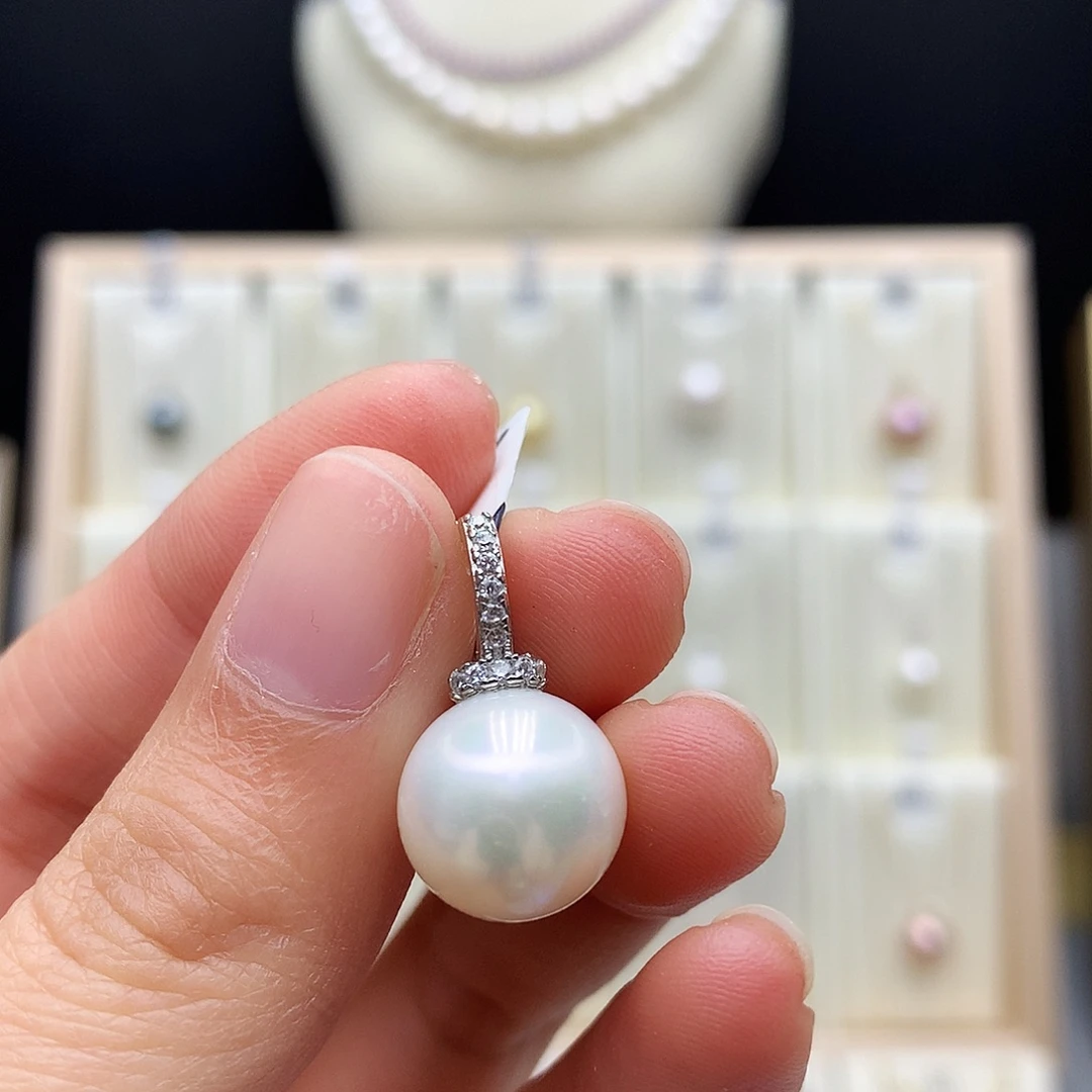 颈饰淡水珍珠合金