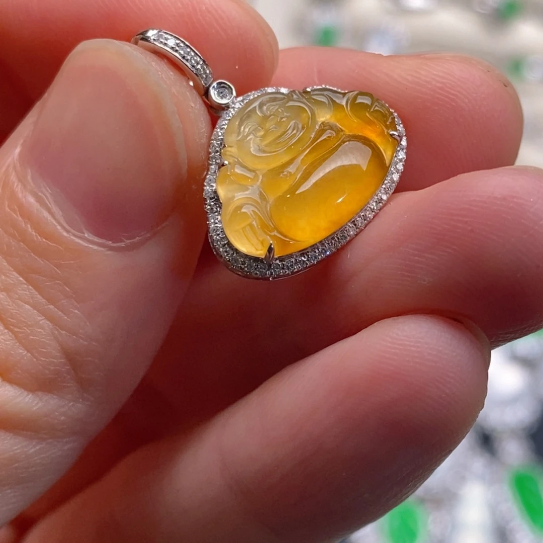 翡翠18K金镶嵌颈饰佛公