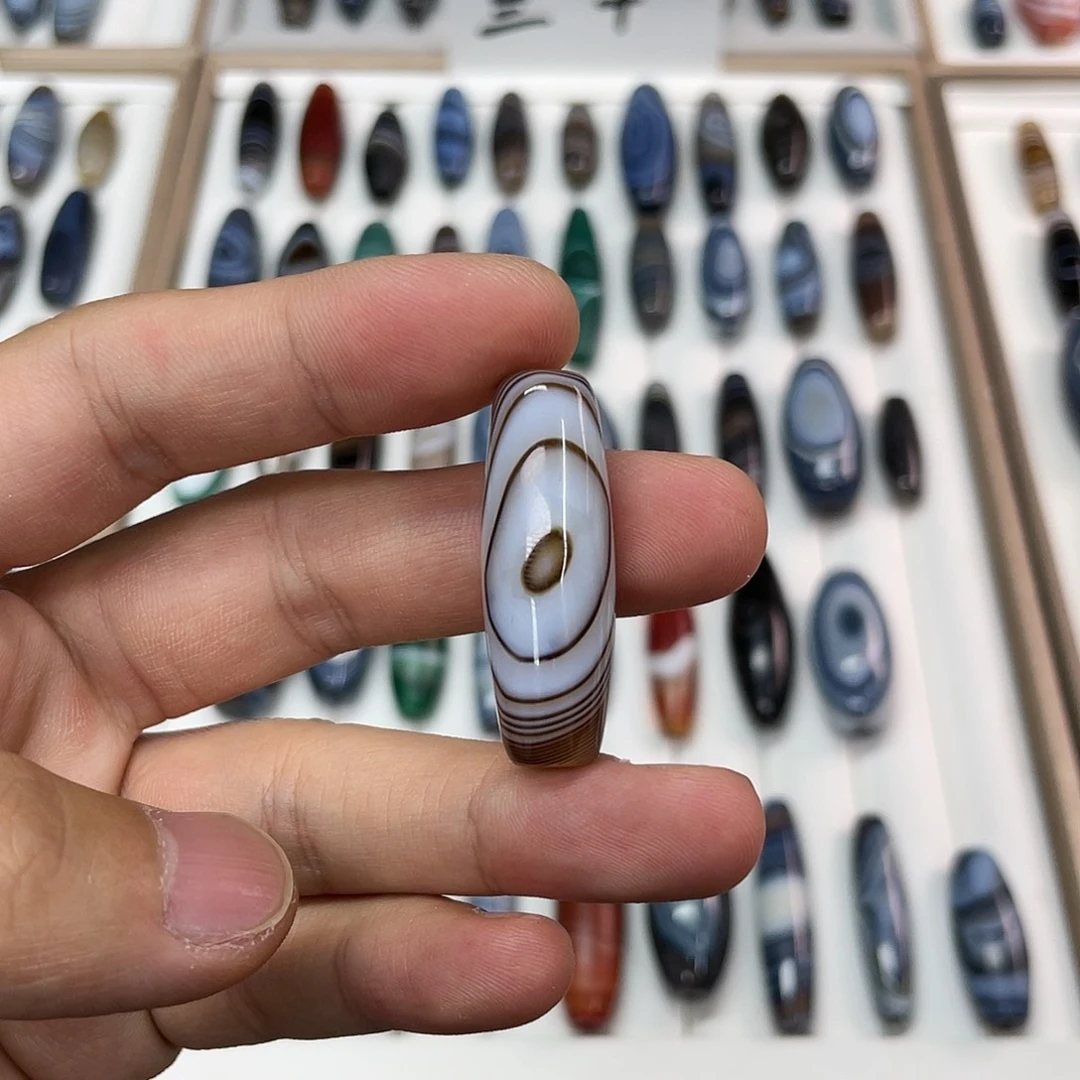 玛瑙/玉髓颈饰合金闻****虾