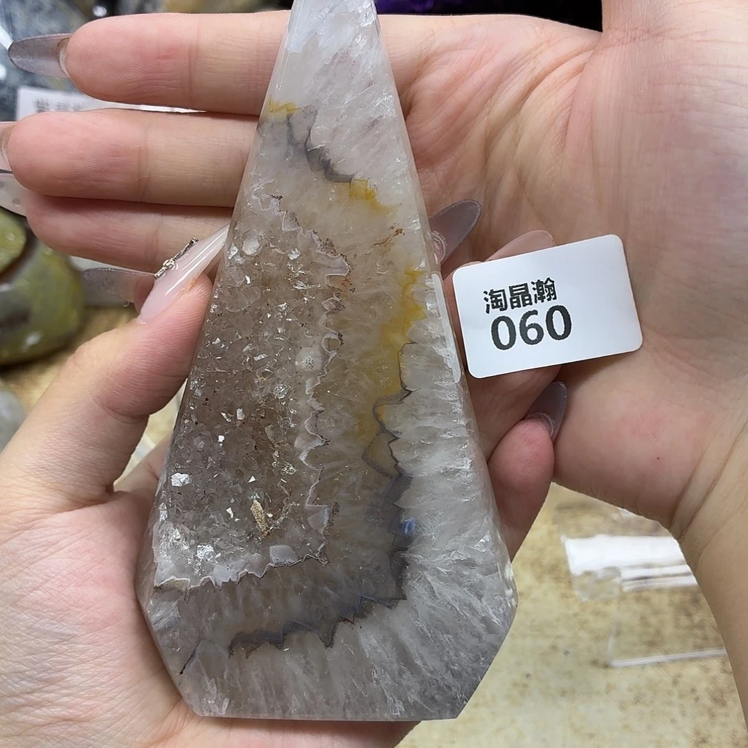 未镶嵌大型摆件（非配饰）水晶