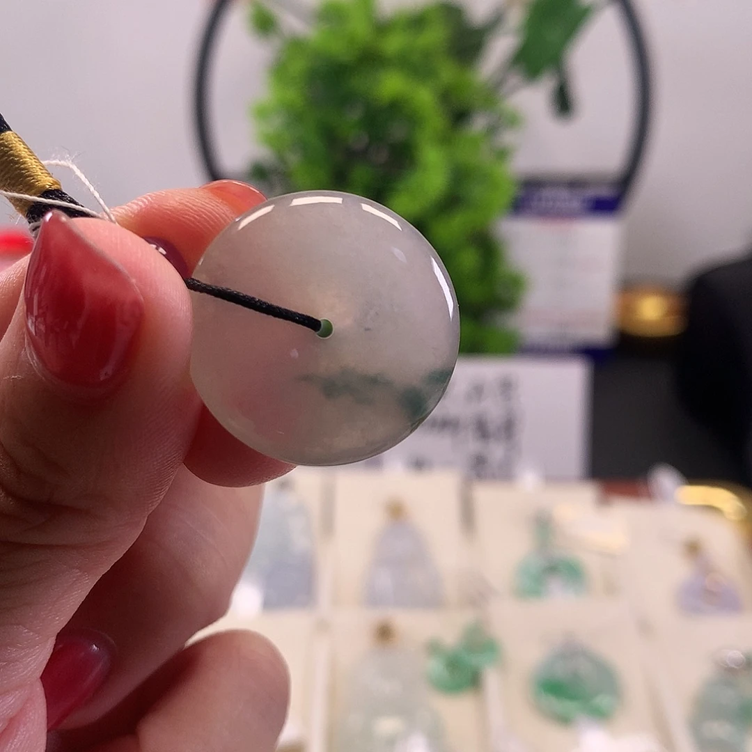 翡翠未镶嵌颈饰天然翡翠A货平安扣