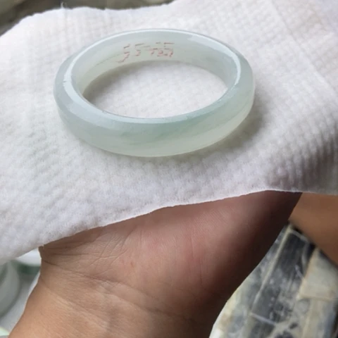 缘***姐未镶嵌手镯石英质玉（金丝玉）加工定制