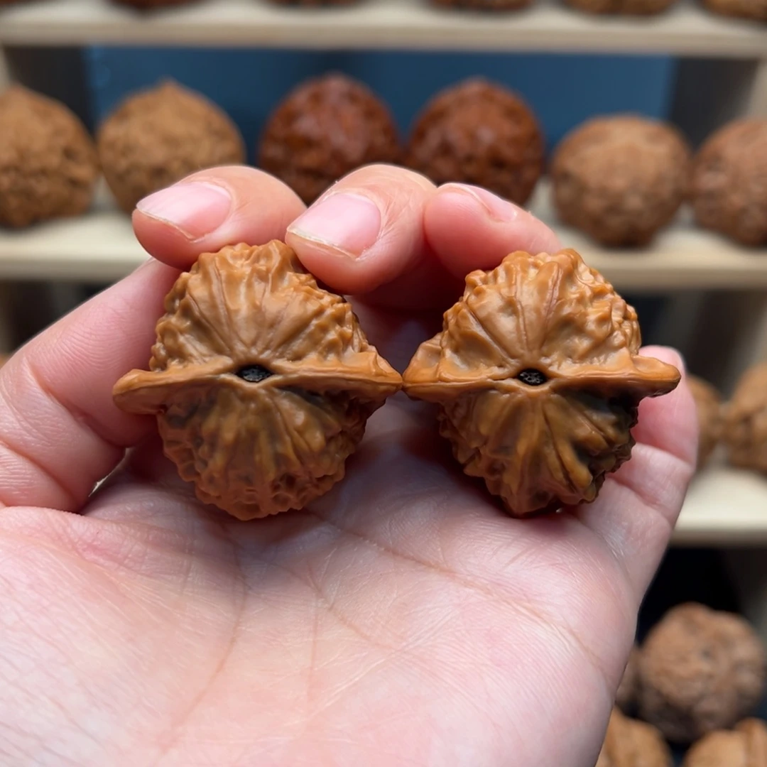 桃核吊坠瓷娃娃36尺