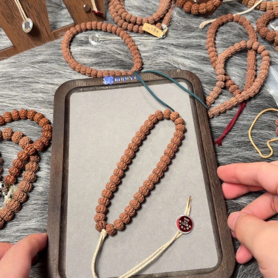 ****金刚菩提吊坠老树王手持9.5