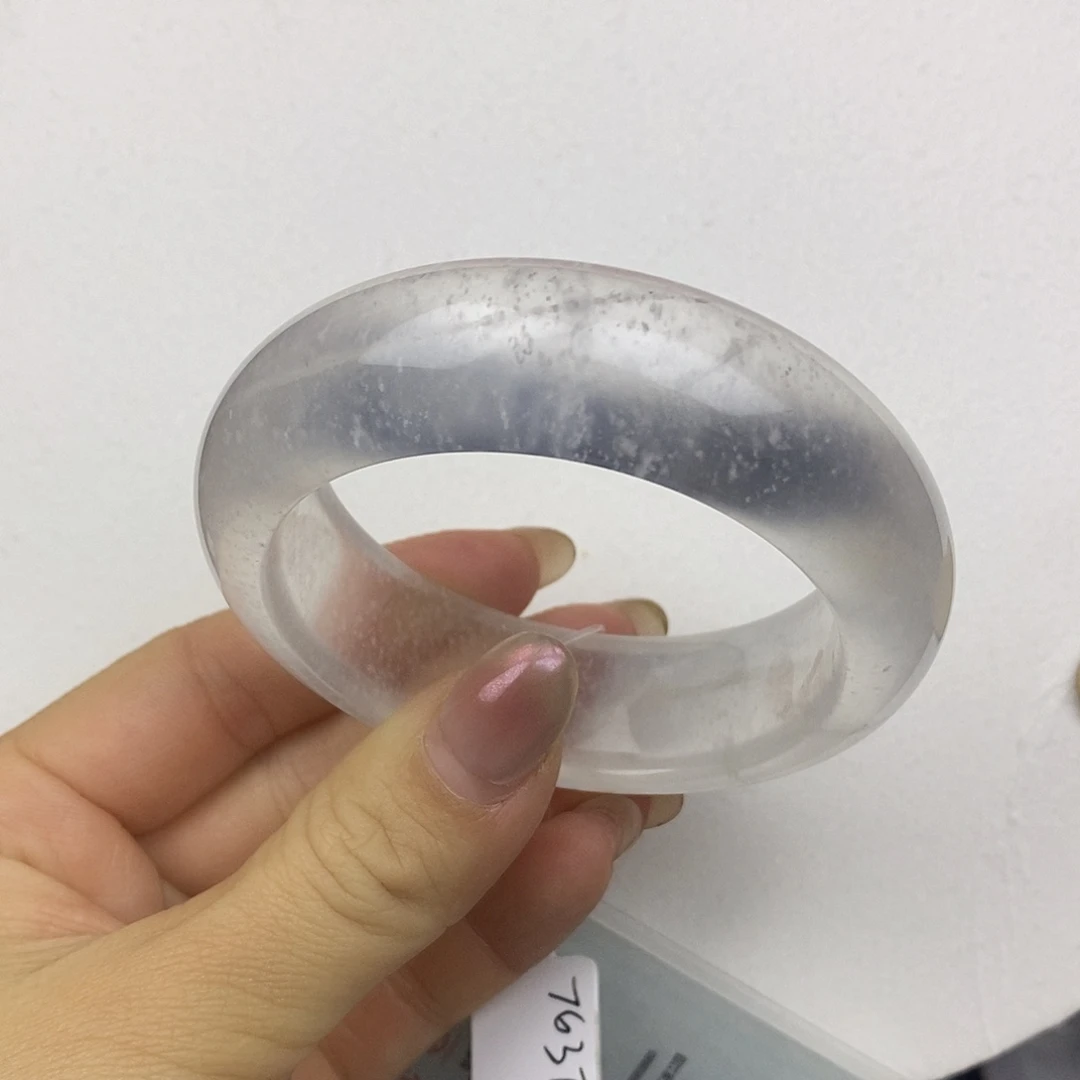 石英质玉未镶嵌手镯54.2白冰暴风雪雪线包容6375