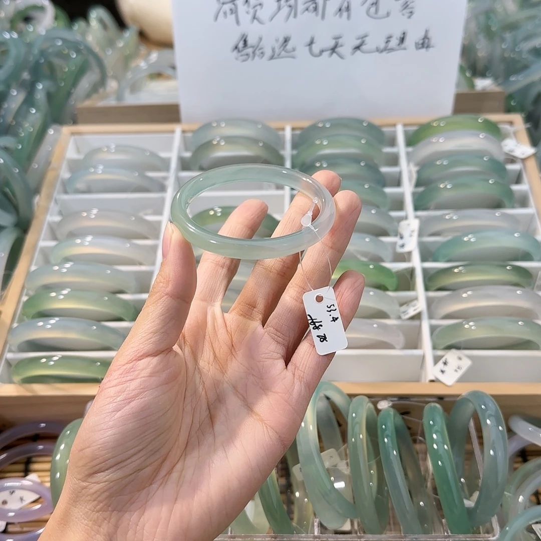 玛瑙/玉髓未镶嵌手镯圈口53.4