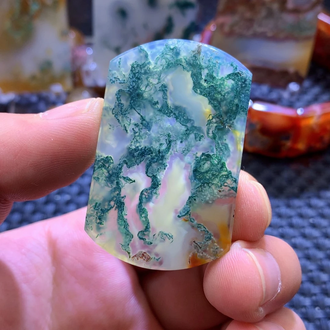 未镶嵌颈饰玛瑙/玉髓知**乐