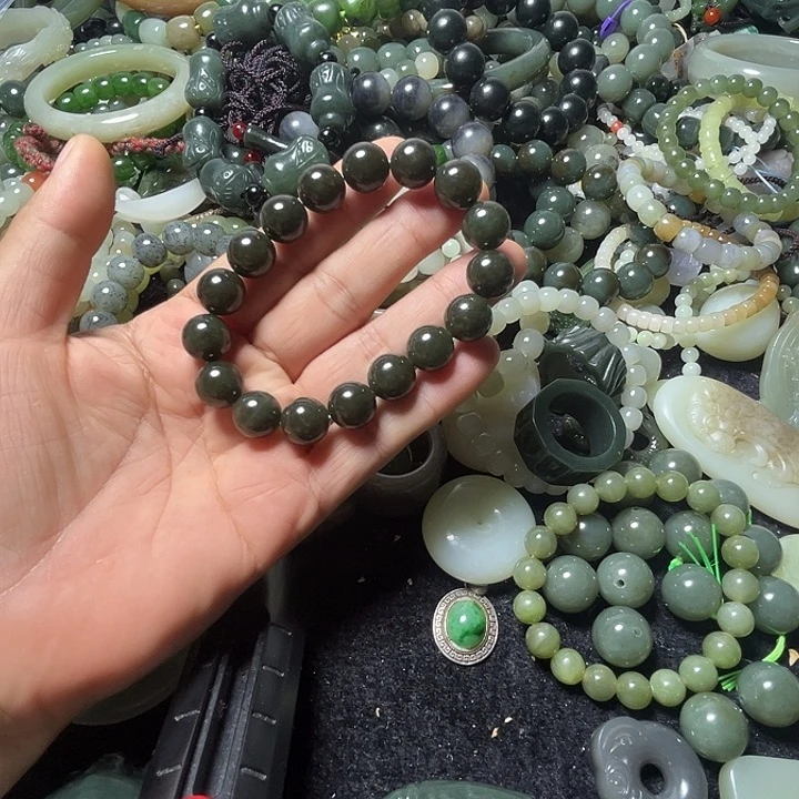 和田玉未镶嵌手链12