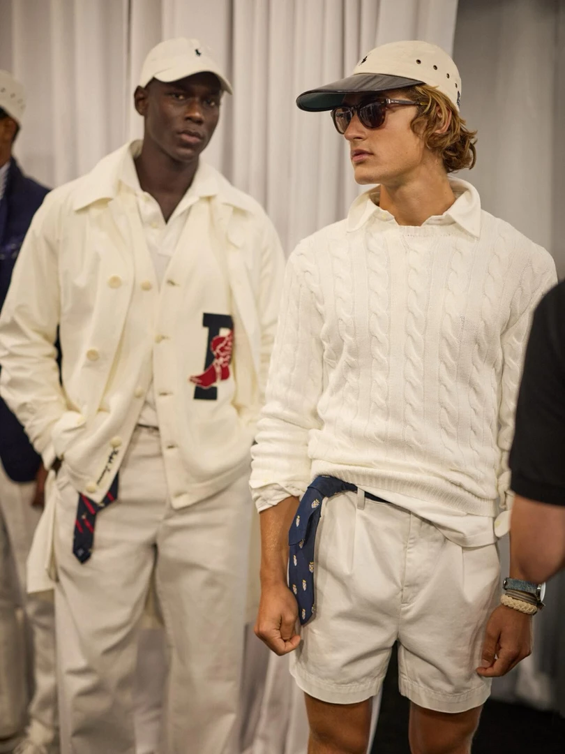 【大秀同款】男女同款基础百搭 绞花编结针织毛衣710775885