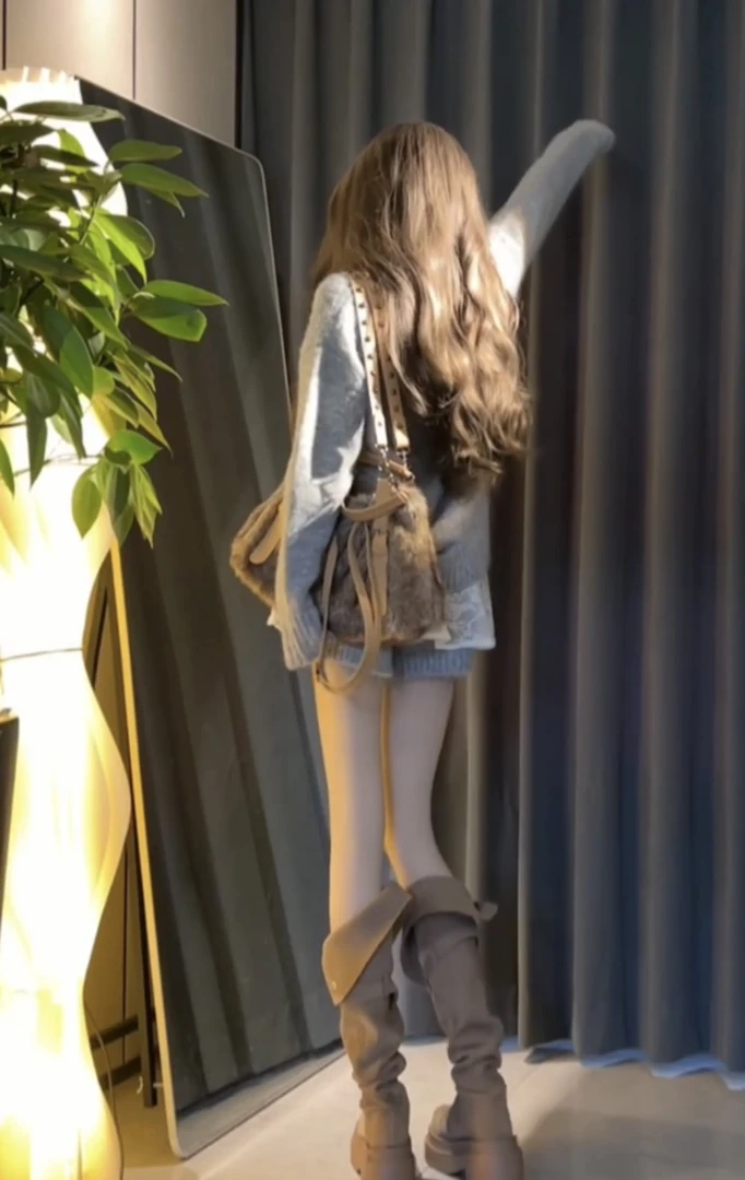 宽松慵懒风圆领针织衫毛衣内搭蕾丝背心裙高腰短裤三件套装春秋季