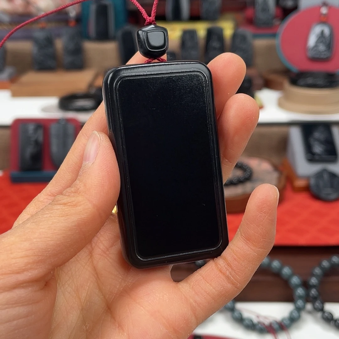 当***郎和田玉未镶嵌颈饰名家款首发价