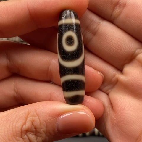 杨***未镶嵌玛瑙/玉髓珠宝半成品