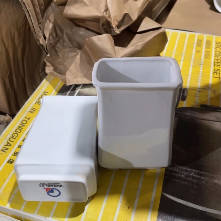 摆件陶瓷盘子碗都便宜