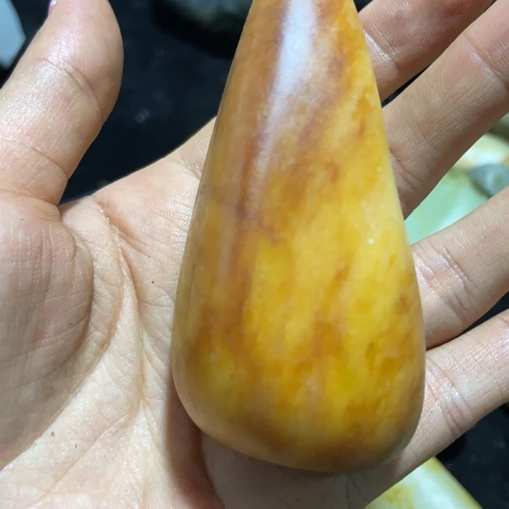 和田玉（糖玉）未镶嵌挂件