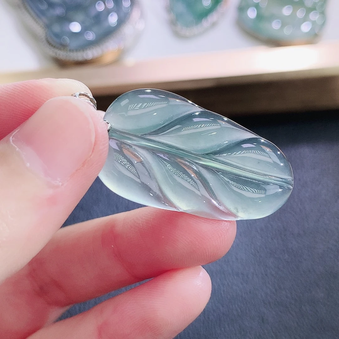 翡翠未镶嵌挂件翡翠