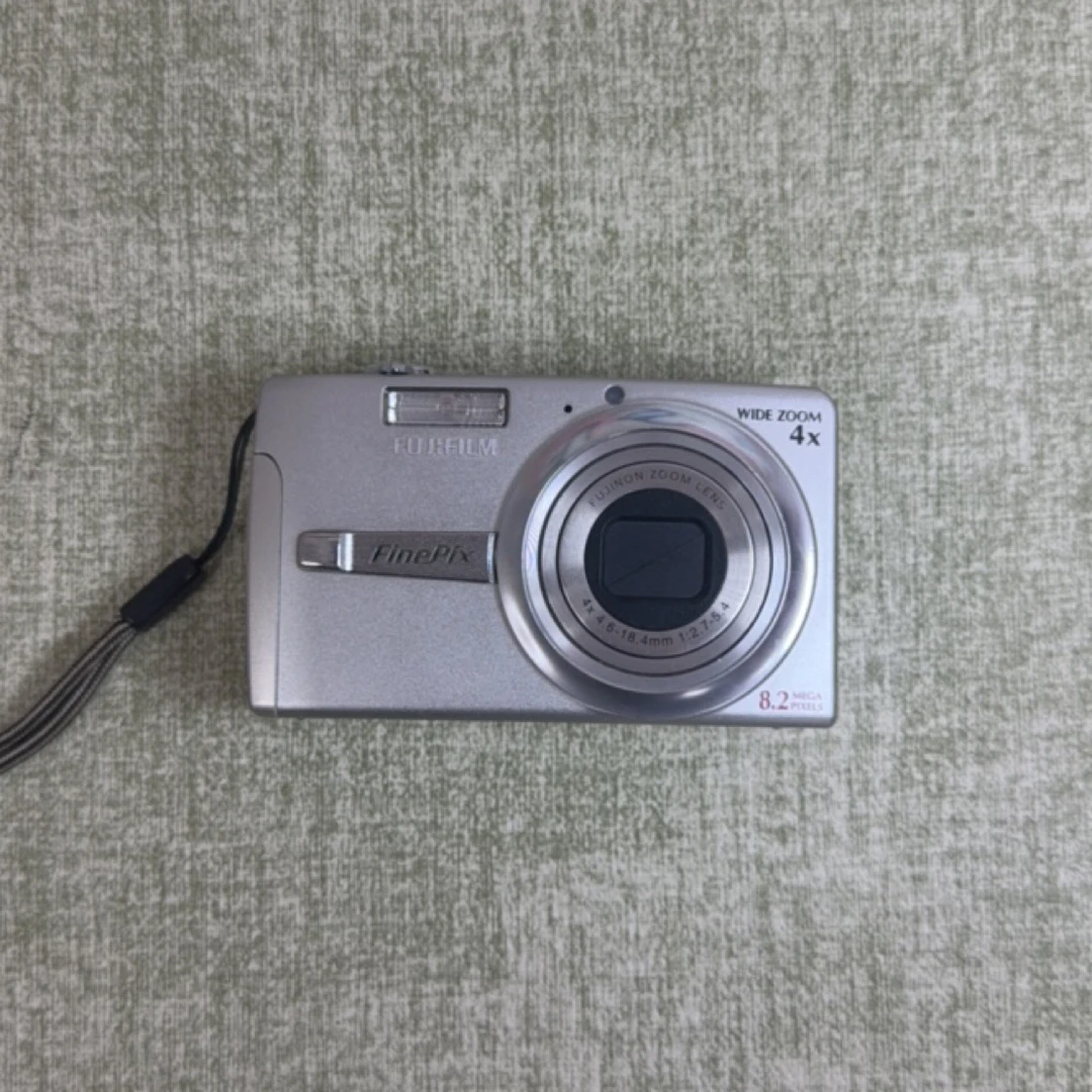9新 Fujifilm/富士 f480 复古相机800万像素5倍变焦功能完好