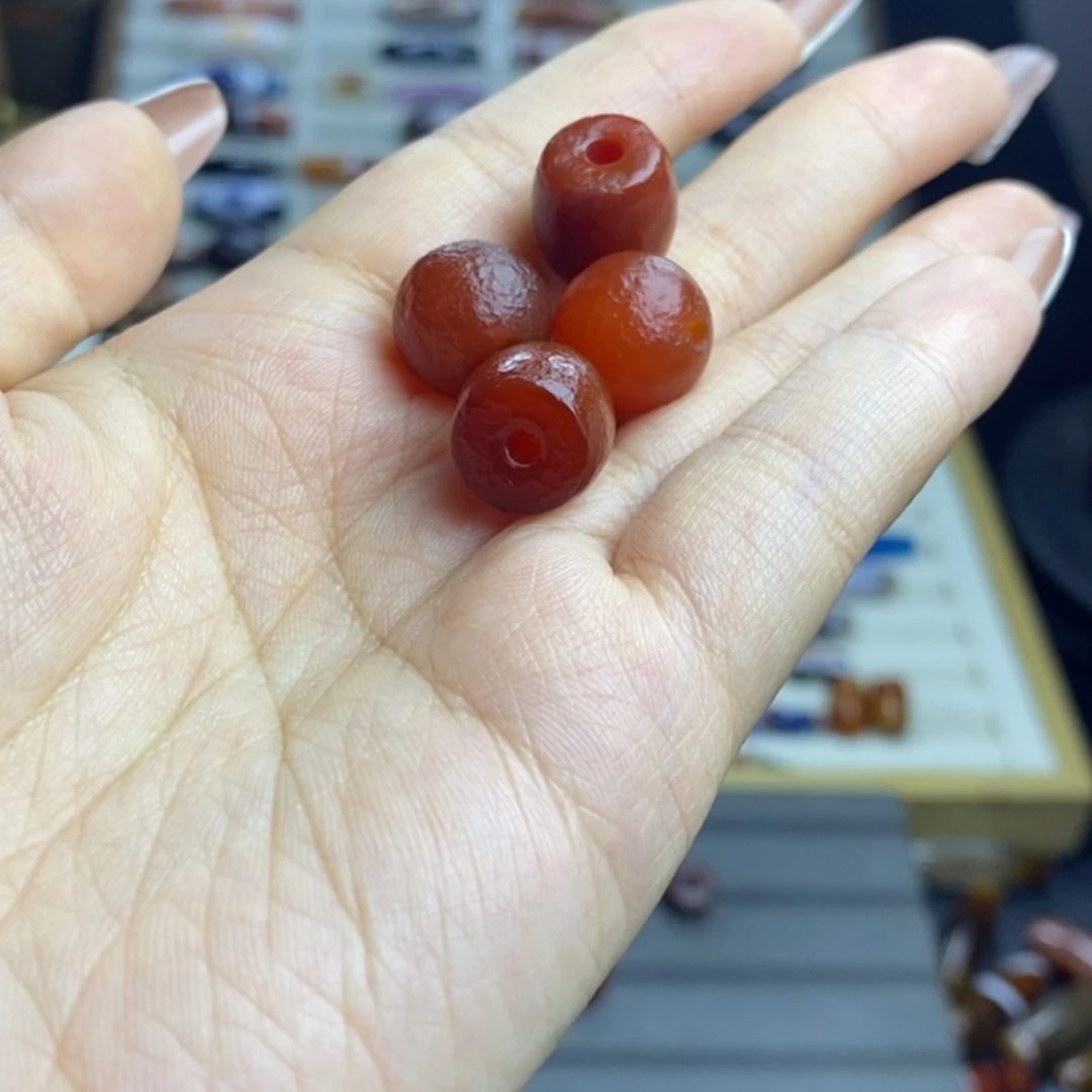 健***乐玛瑙/玉髓未镶嵌颈饰