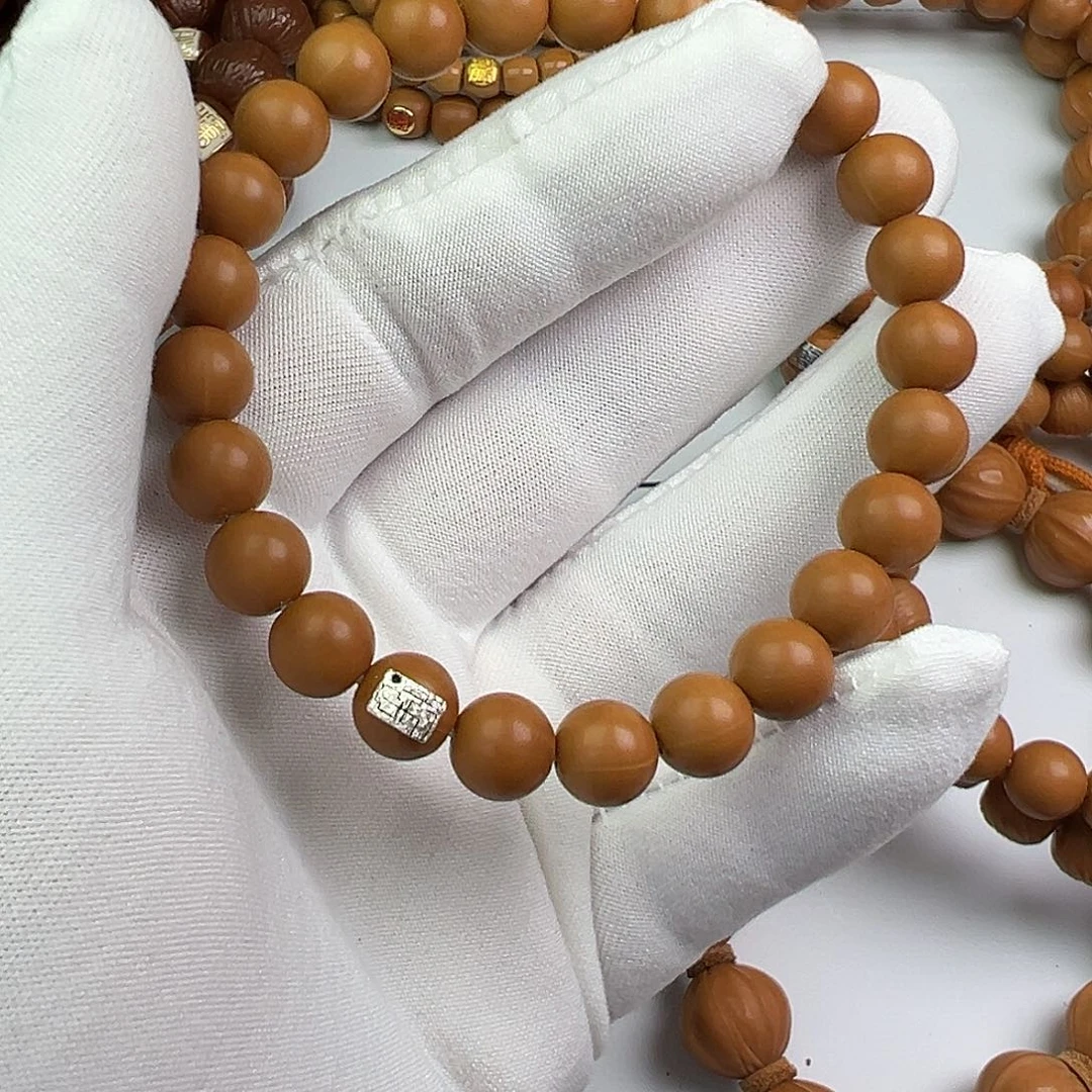 猴头核桃手串9.3全品银条标小圆珠