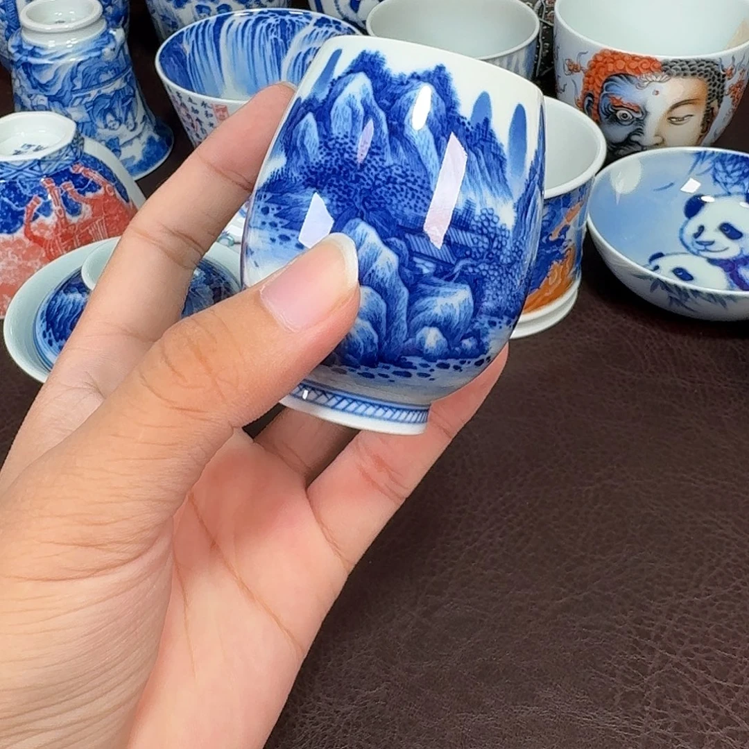 现代景德镇陶瓷杯