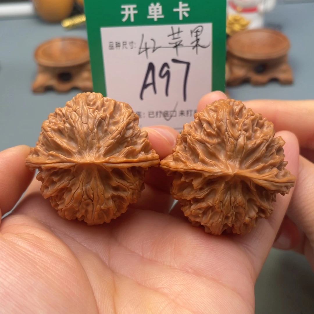 把件桃核文玩核桃