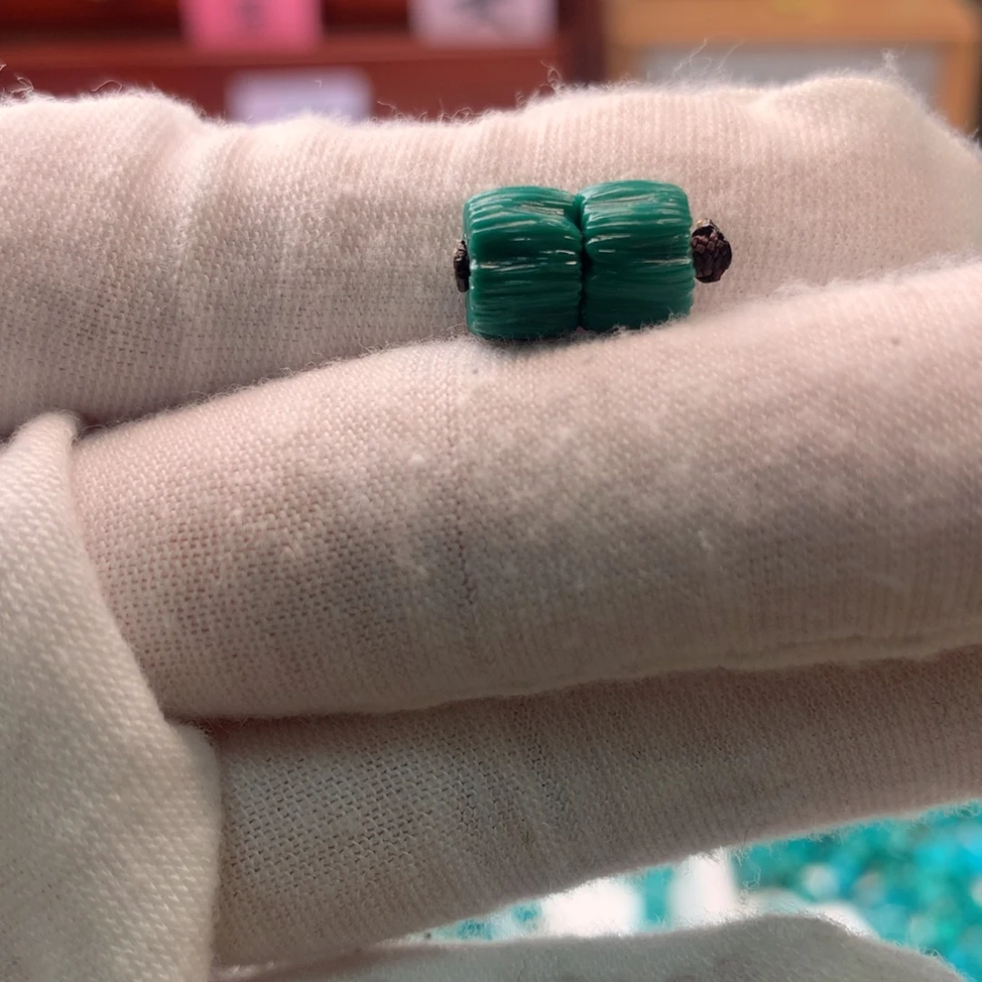 绿松石未镶嵌配饰j