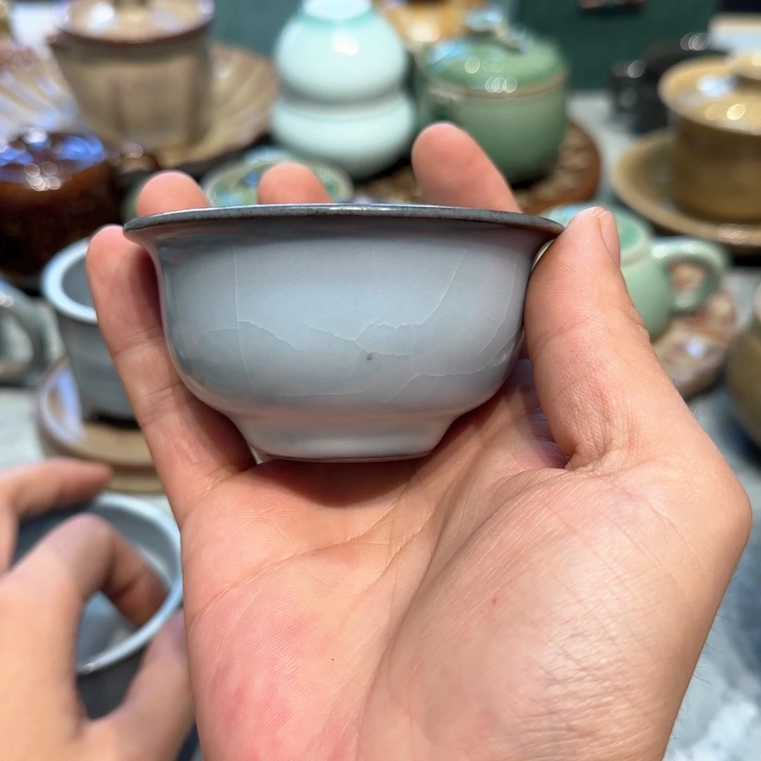 至微胜过青瓷茶器