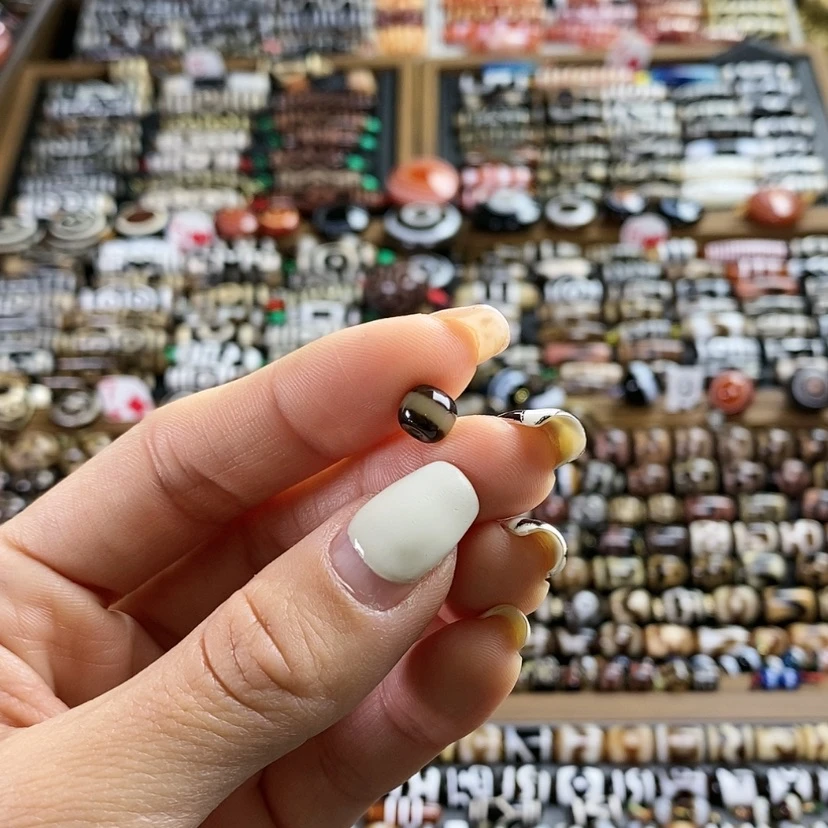 【闪购商品】玛瑙/玉髓散珠