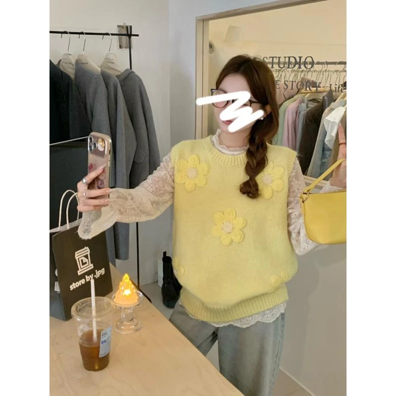 韩风ins小众设计感提花花朵针织马甲+工艺刺绣蕾丝小衫套装KK408
