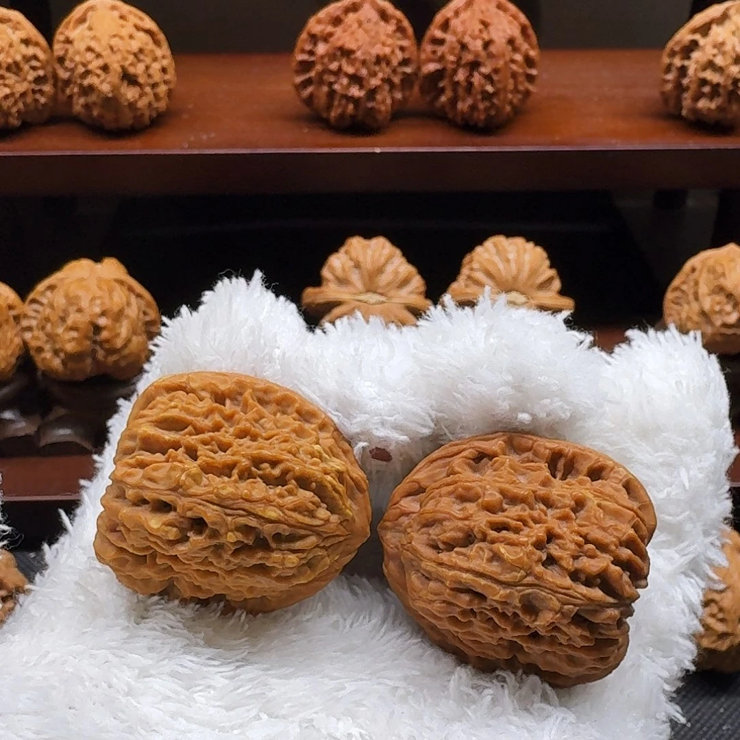 惟***吾核桃手串/手链全品南疆石33