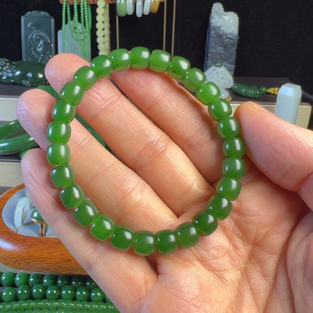 和田玉（碧玉）未镶嵌手链