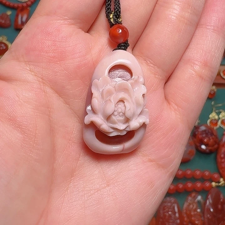 南红玛瑙未镶嵌吊坠