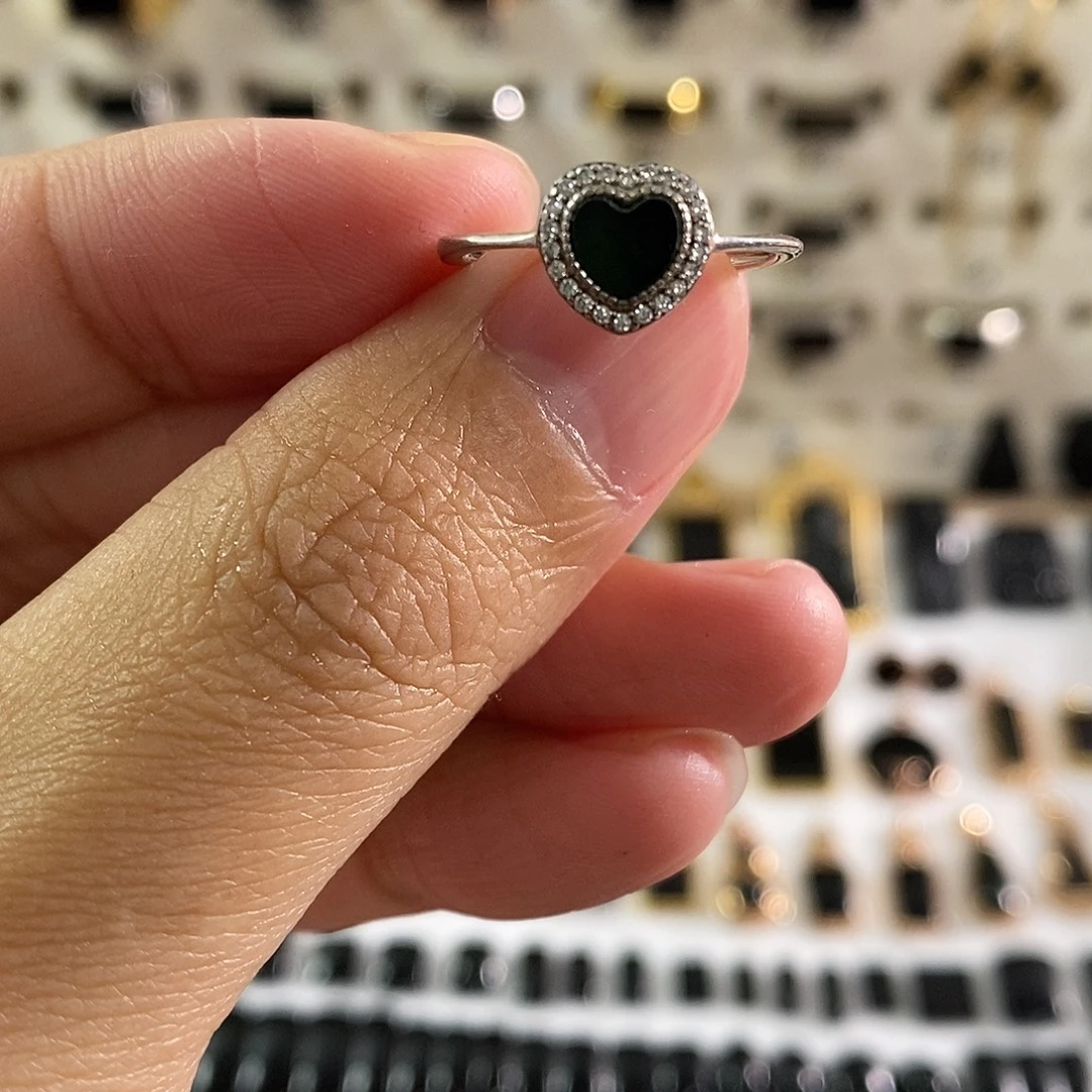 翡翠未镶嵌手链墨翠