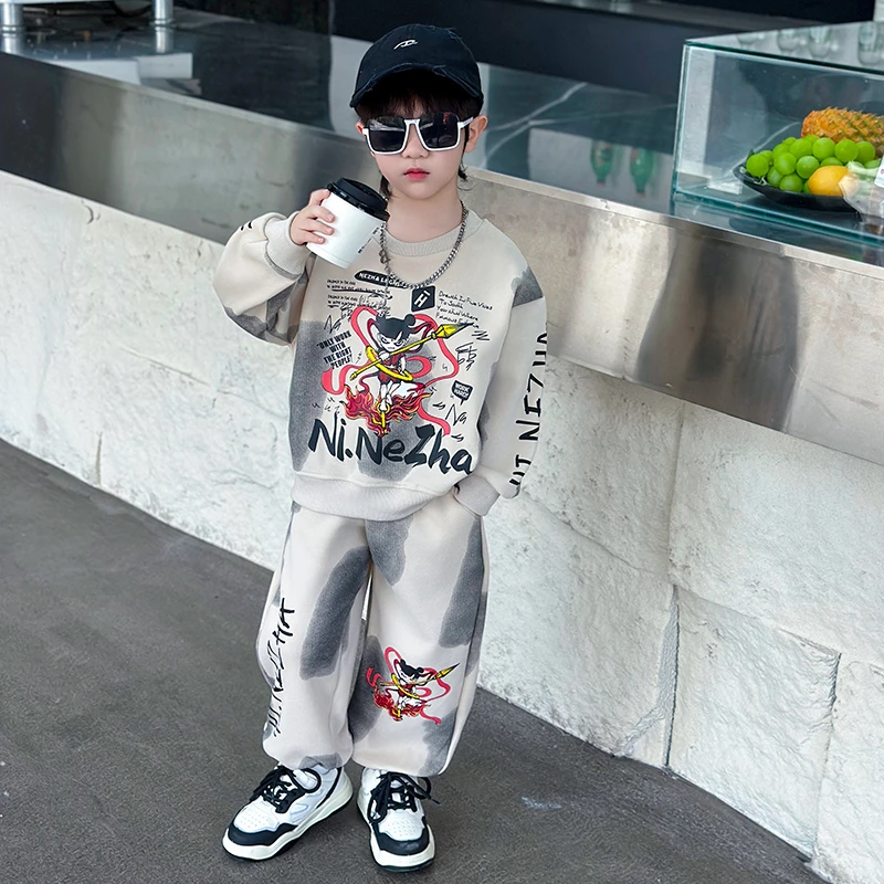 哪吒衣服男童春装套装2025新款网红男孩帅气时髦卫衣儿童装两件套