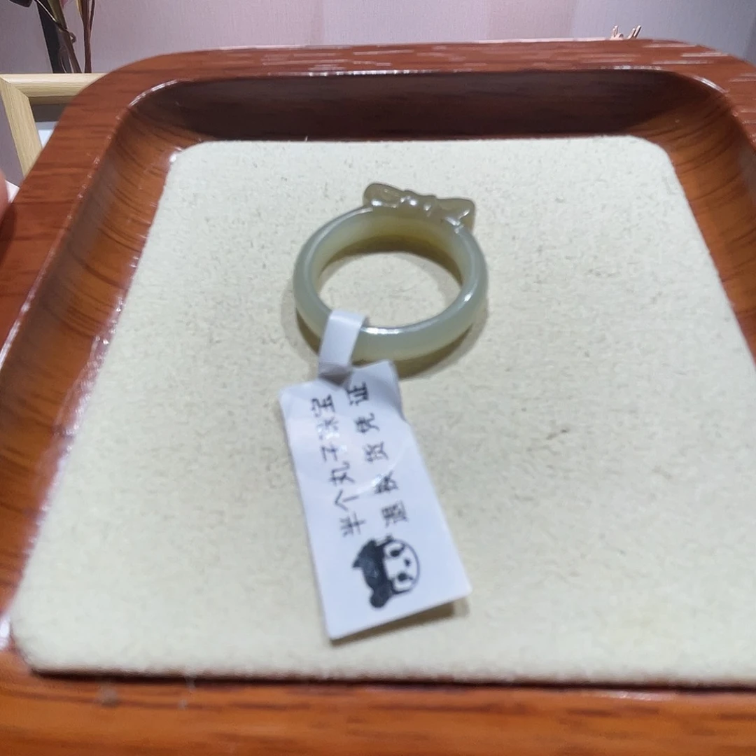 和田玉戒指未镶嵌糖蝴蝶结14号