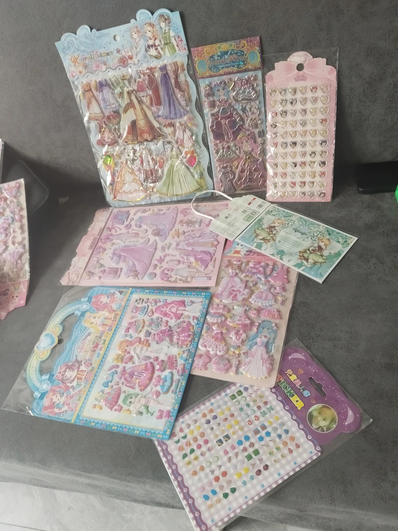 公主换装益智贴纸多种图案适合女孩子的礼物