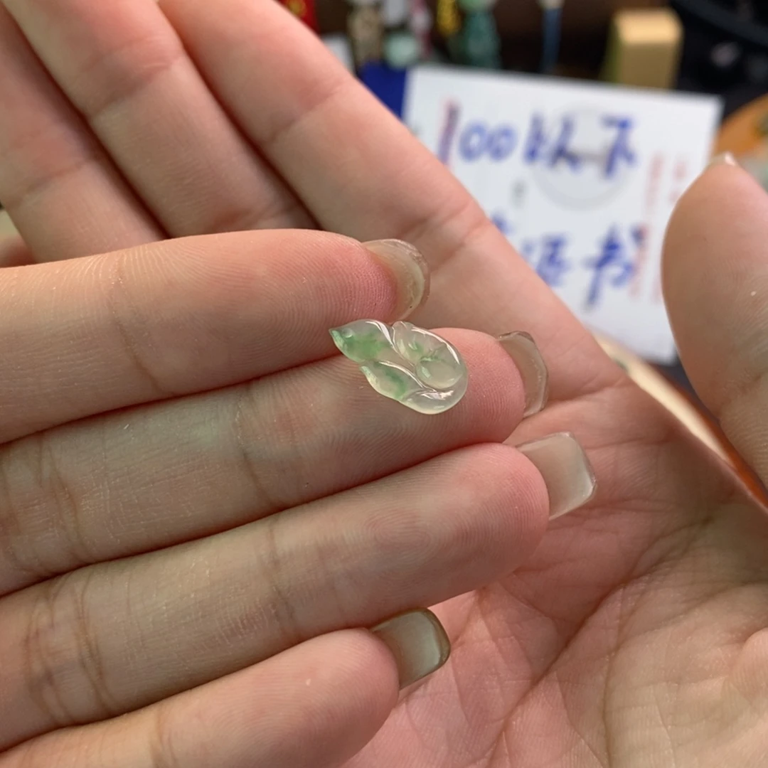 花***翡翠未镶嵌颈饰17903