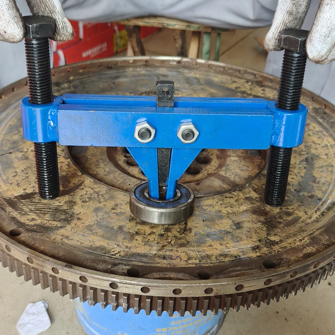 2025定制款加强型飞轮导向轴承拉马 (6205 6305)轴承取出拆卸工具