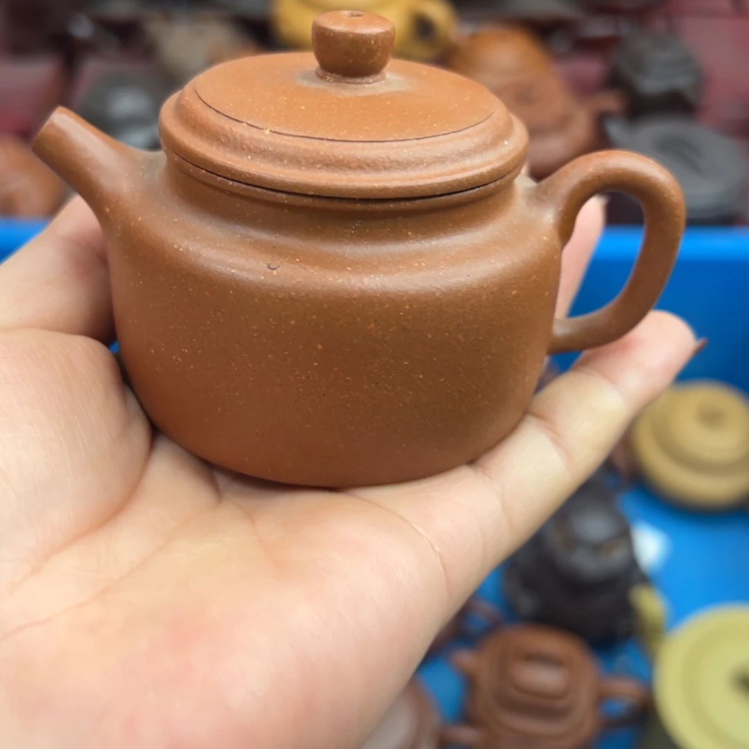 茶壶紫砂紫砂的…………………………