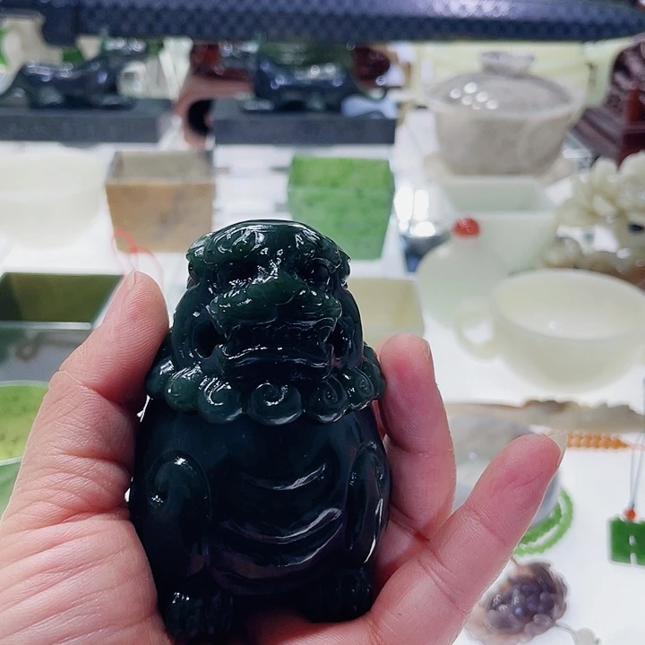 和田玉（青玉）挂件未镶嵌