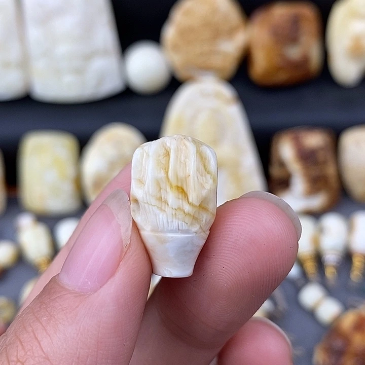 琥珀未镶嵌裸石12三通c513
