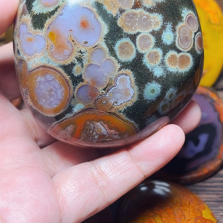 玛瑙/玉髓颈饰合金天***。