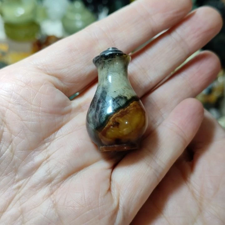 岫玉未镶嵌挂坠款式