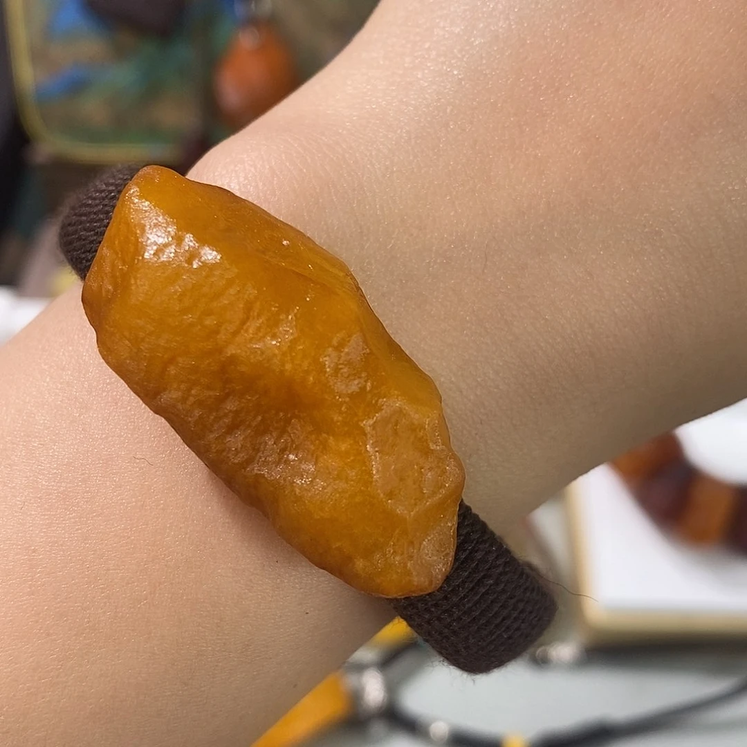 未镶嵌琥珀裸石我