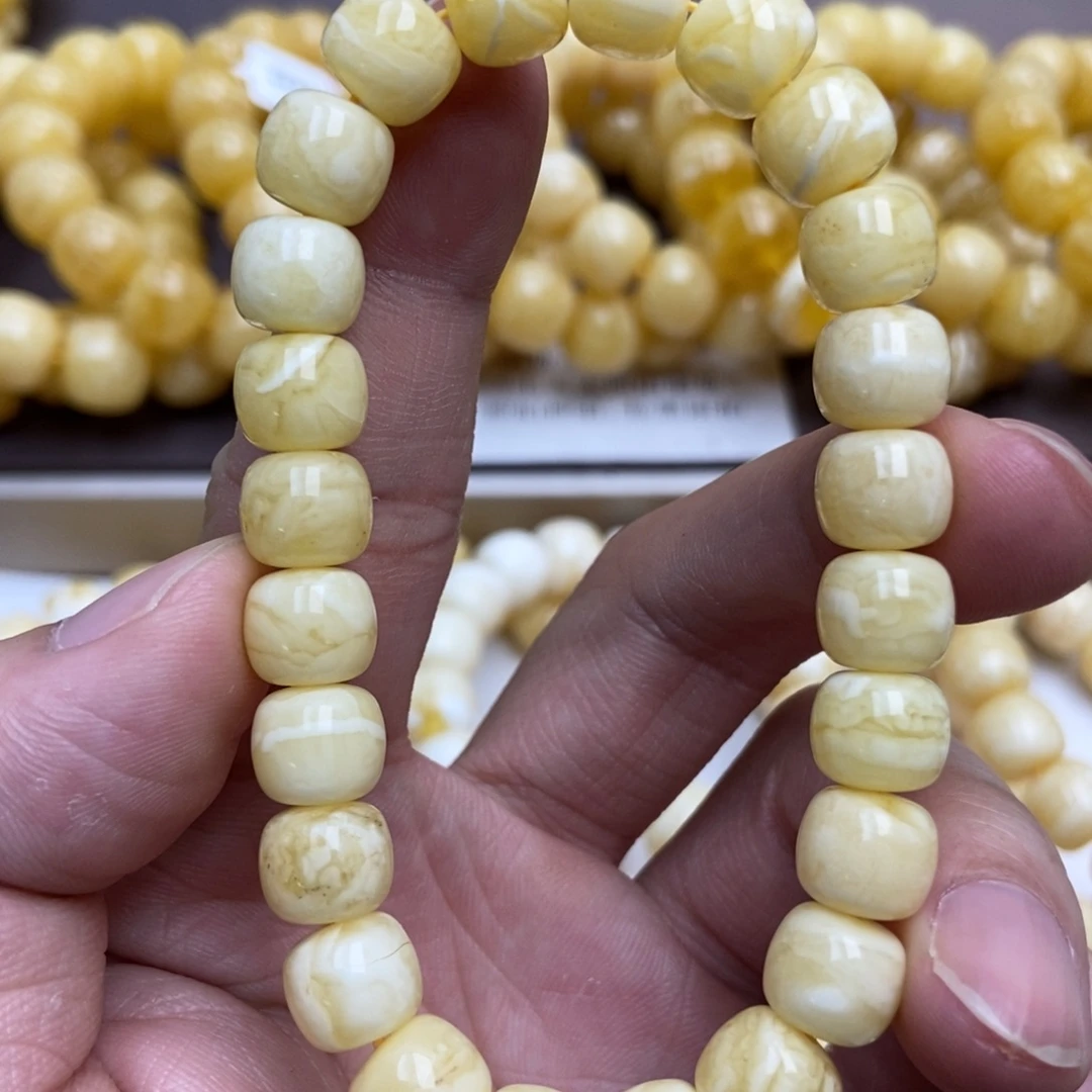 琥珀未镶嵌珠宝奇石5