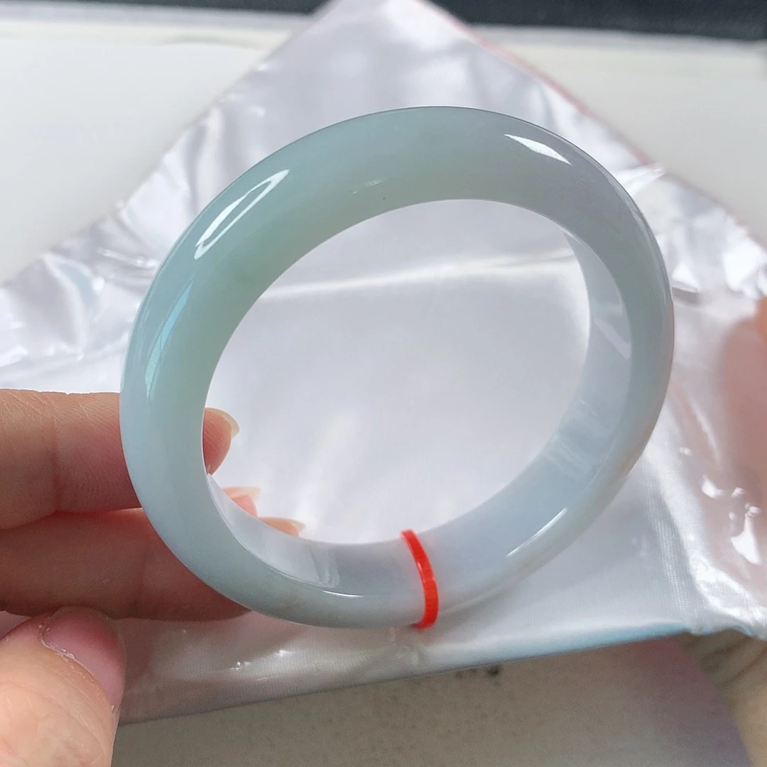 翡翠手镯未镶嵌⑨④