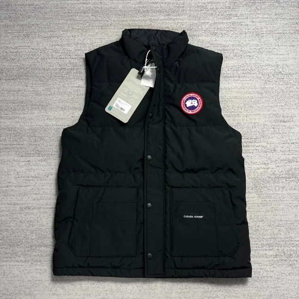 未使用 CANADA GOOSE 加拿大鹅 S/XL 黑色马甲背心羽绒服 2054M