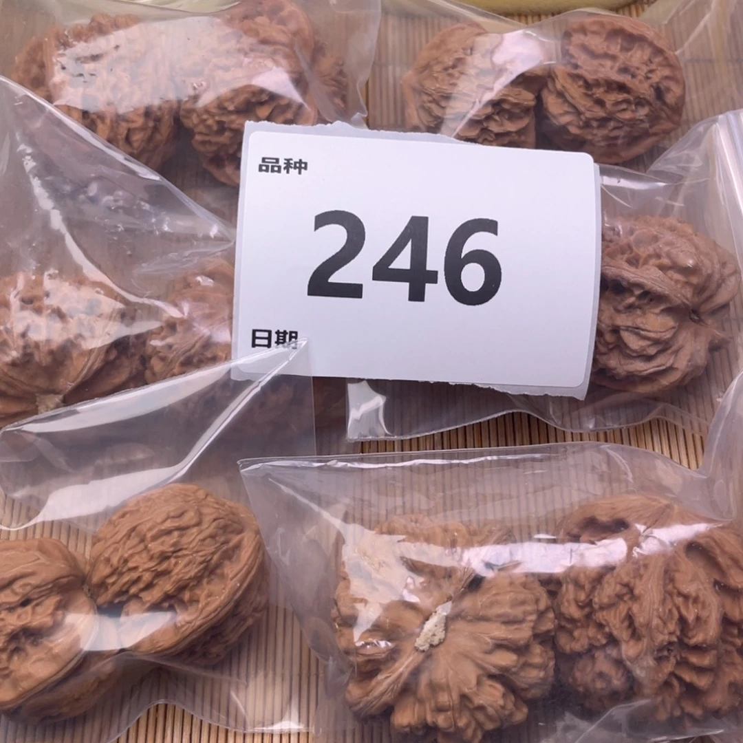 把件文玩核桃246号6对带练手粗筋