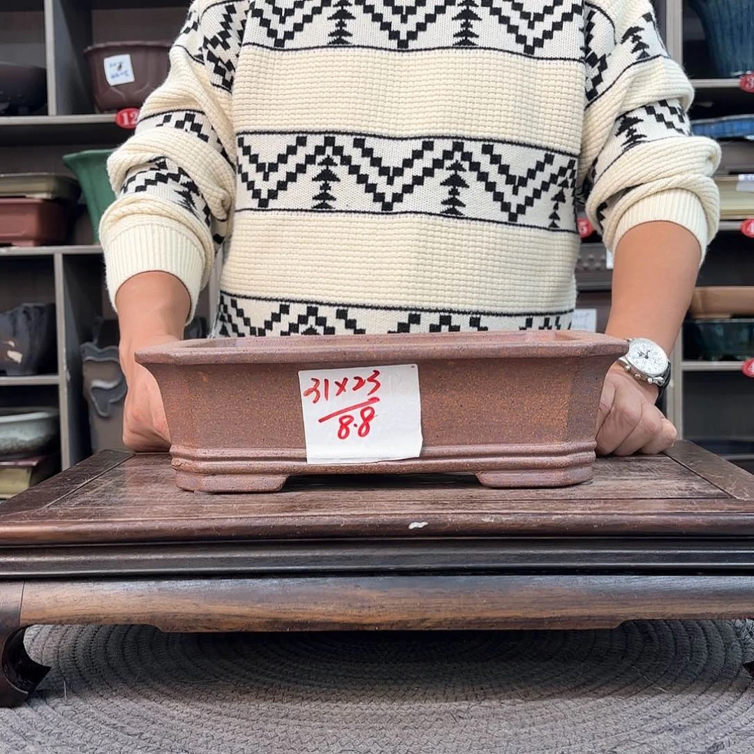 紫砂花盆紫砂的味道很浓