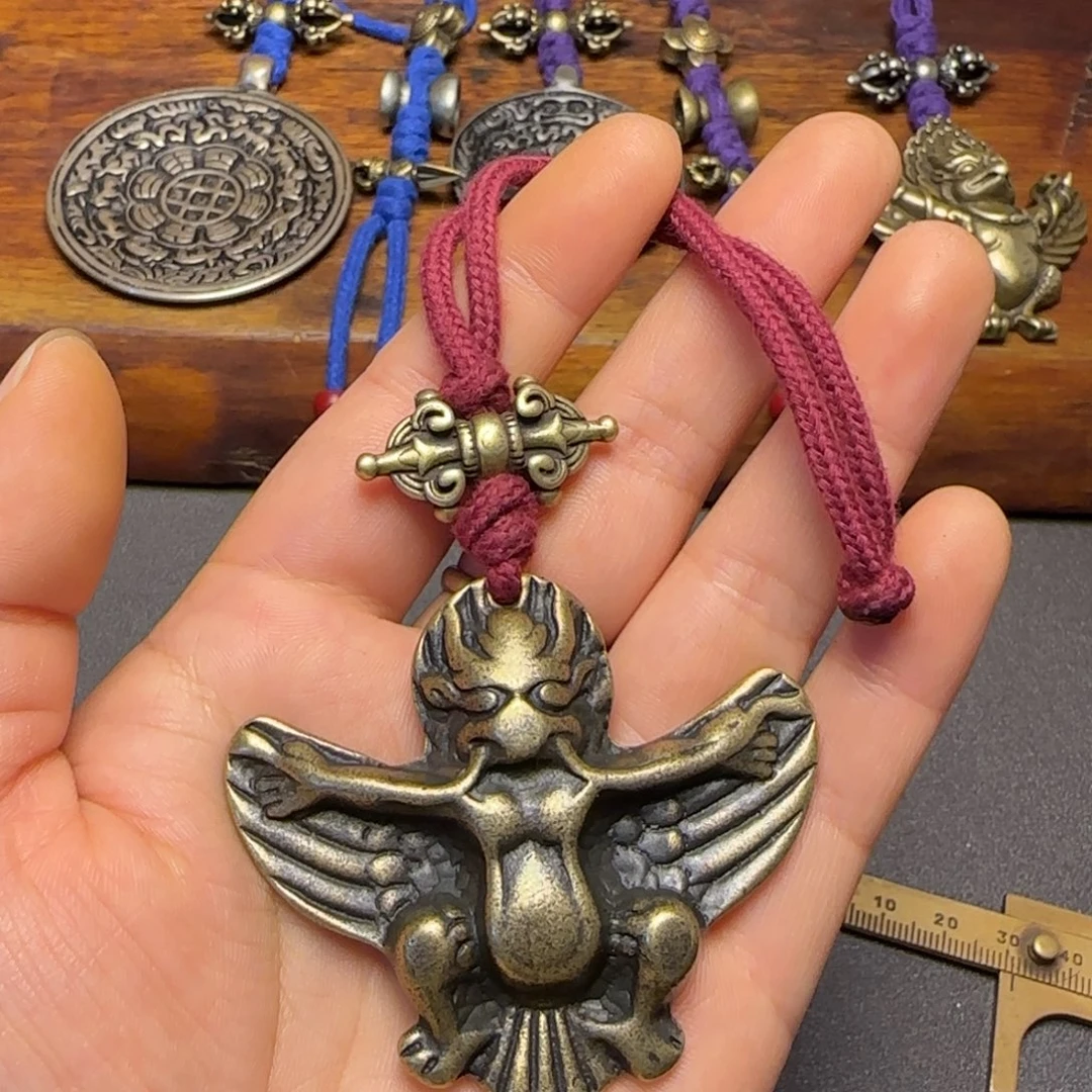 旷****泥塑藏传牌子……藏传牌子