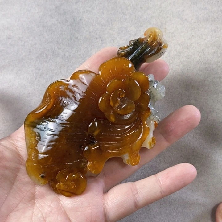 未镶嵌岫玉手把件